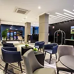 Santa Inn Hotel
